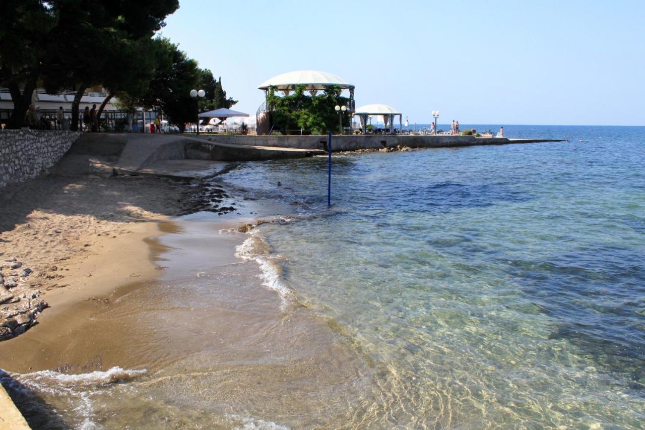 Apartments With A Parking Space Umag - 7666 Esterno foto