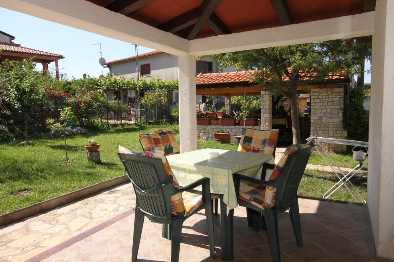 Apartments With A Parking Space Umag - 7666 Esterno foto